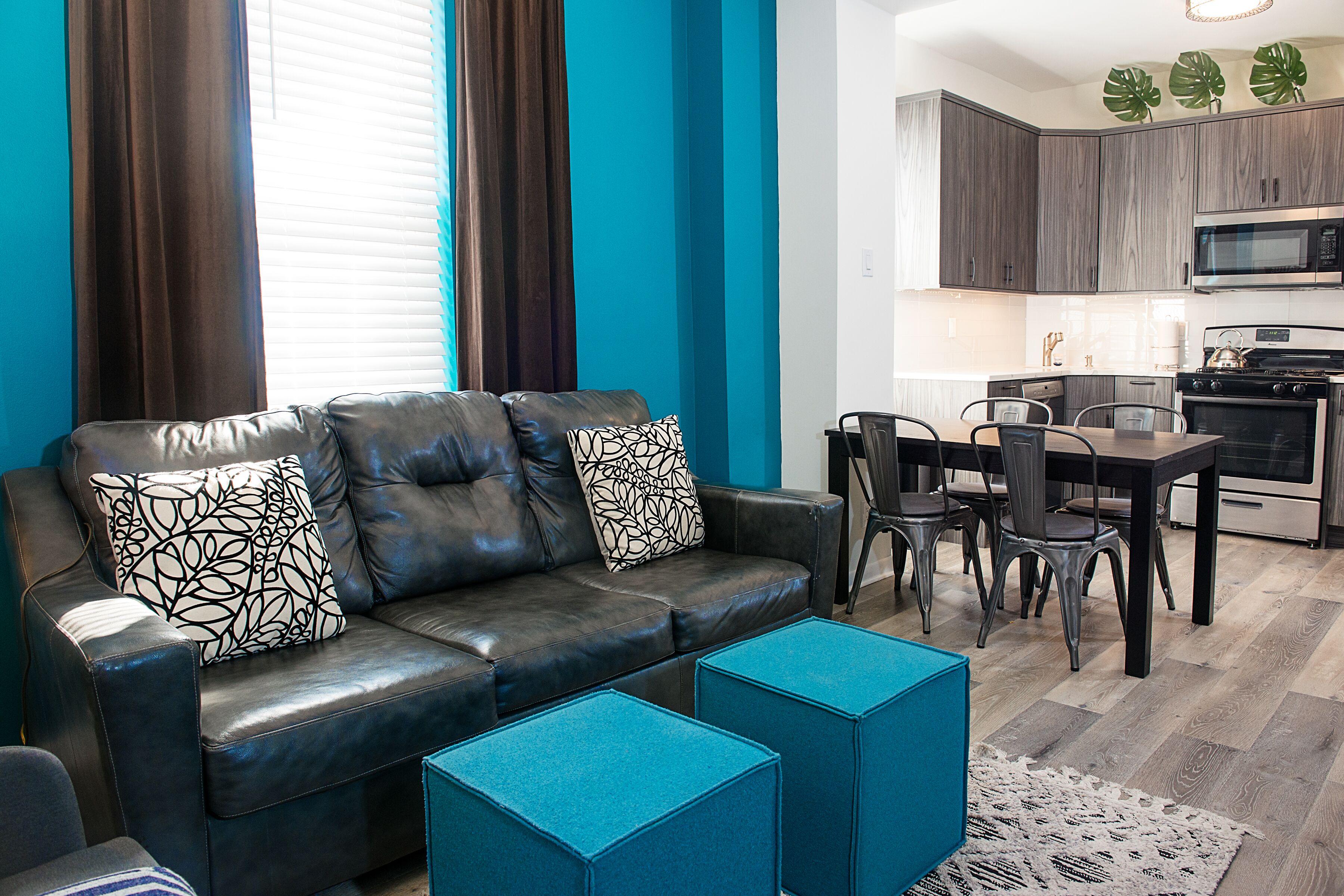 Beautiful House On Garden Block. First Floor Bedroom!