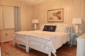 5 Schlafzimmer, Schreibtisch, kostenloses WLAN, Bettwäsche