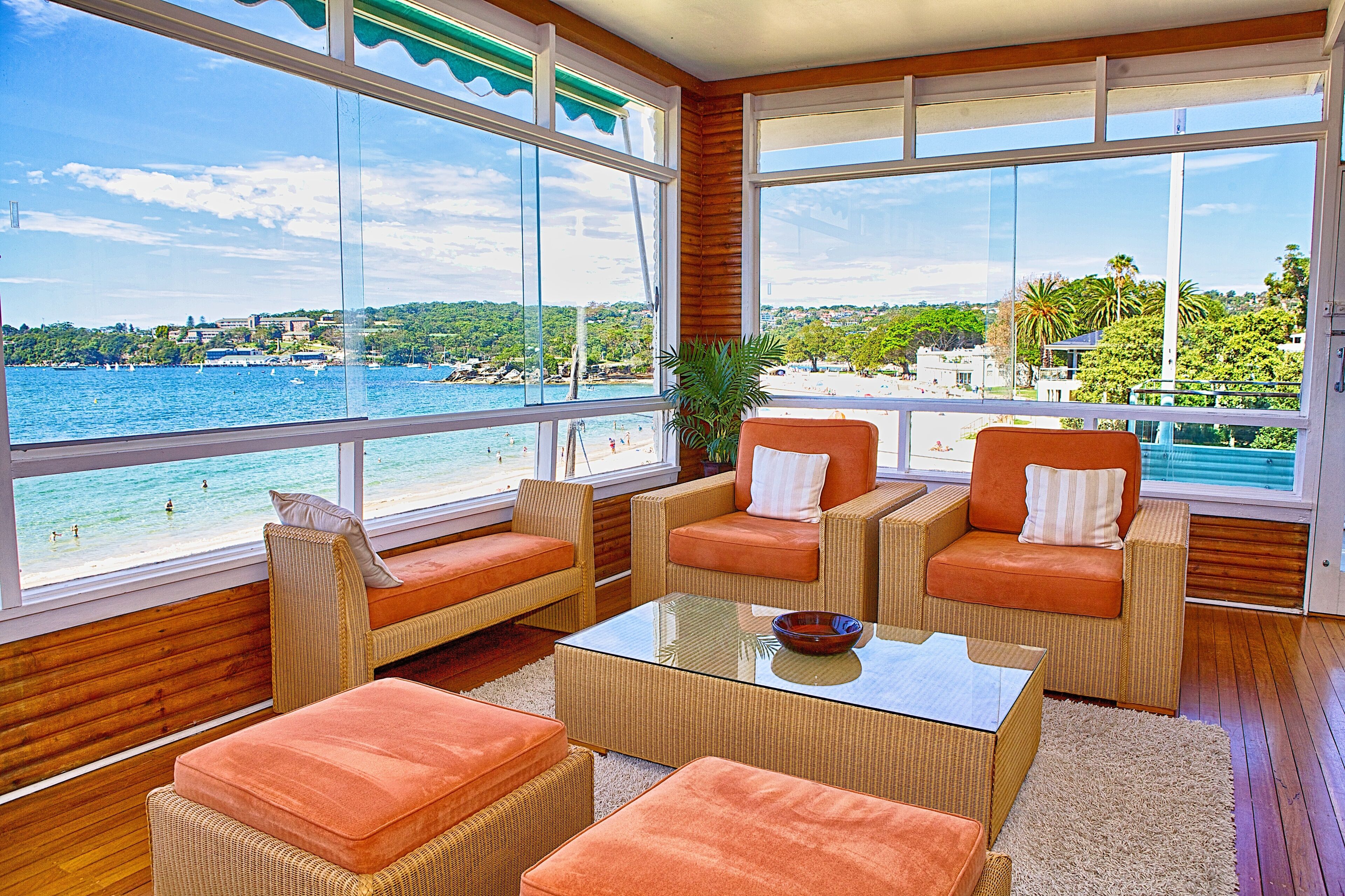 The Oriana - Iconic Luxury Beach Penthouse — image 2