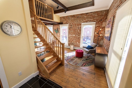 Salida Chic-2 BDR, 1. 5 BTH-downtown Salida, grande terrasse privée avec de belles vues