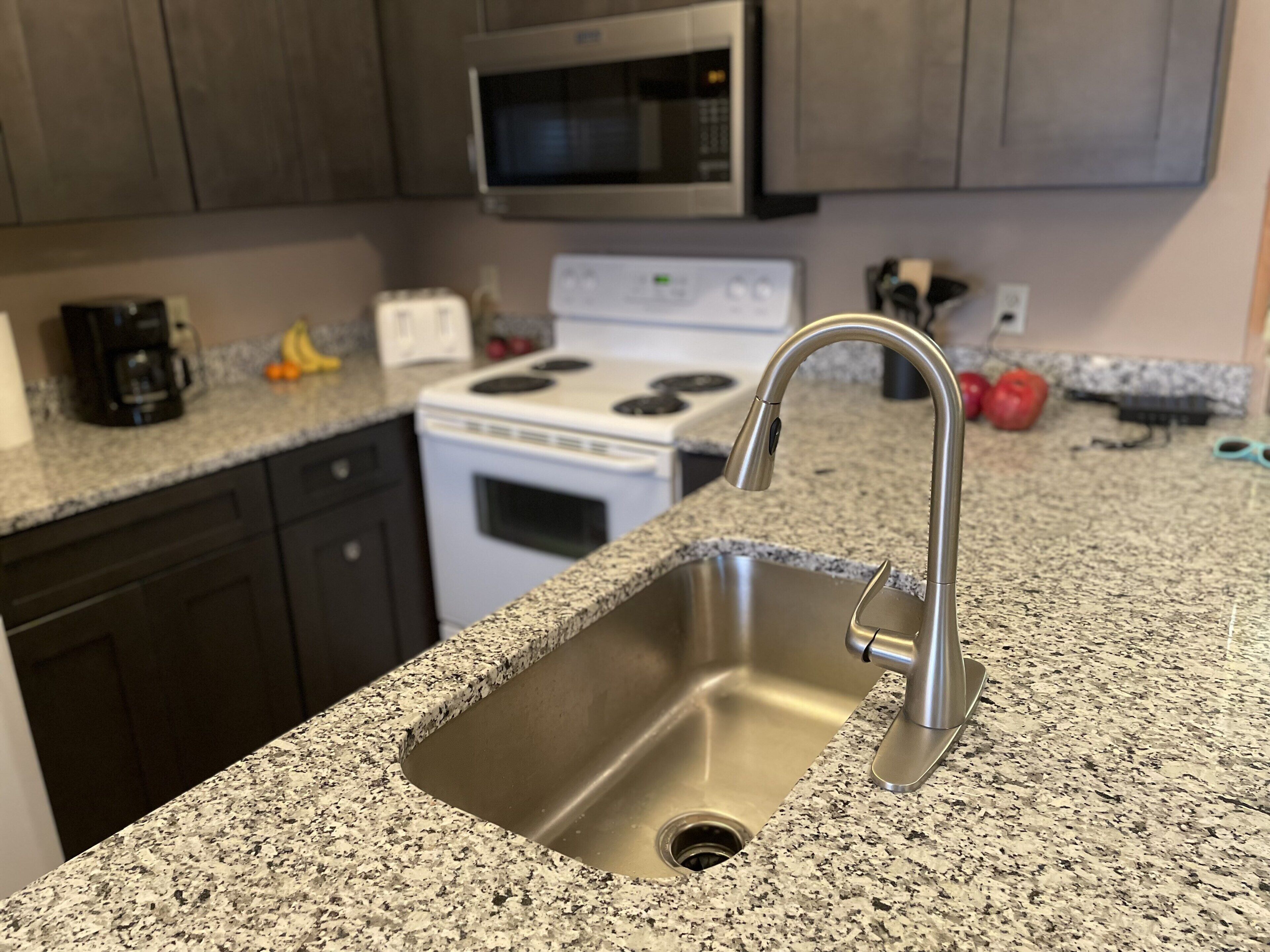 3 BR Condo: Your Cozy Mountain Retreat