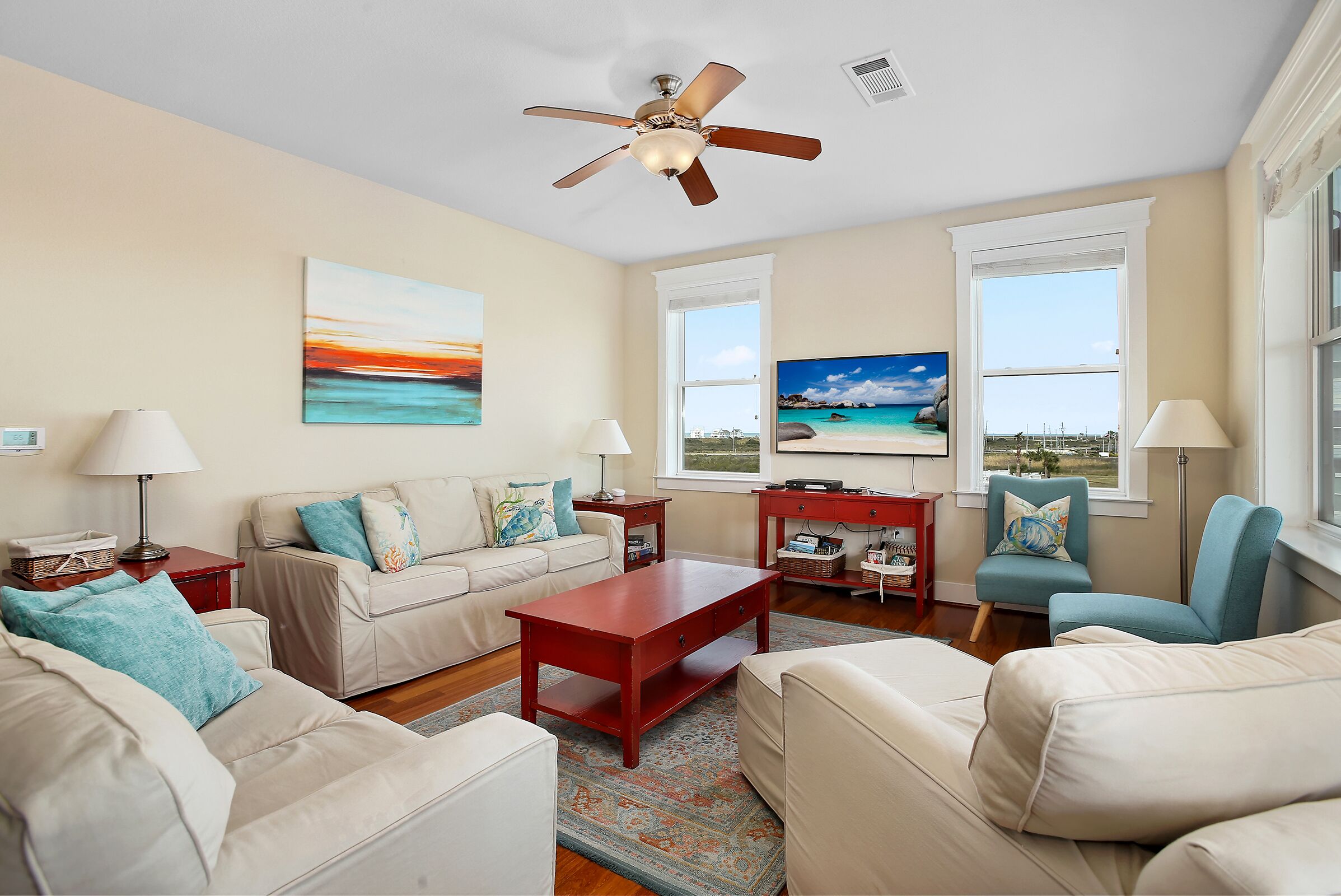 "The Extra Pointe" -BEACH FRONT-OCEAN VIEW-BEACH ACCESS