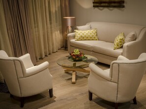 TV, music library, video library