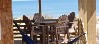 CLASSIC 1935 OCEANFRONT BEACH COTTAGE