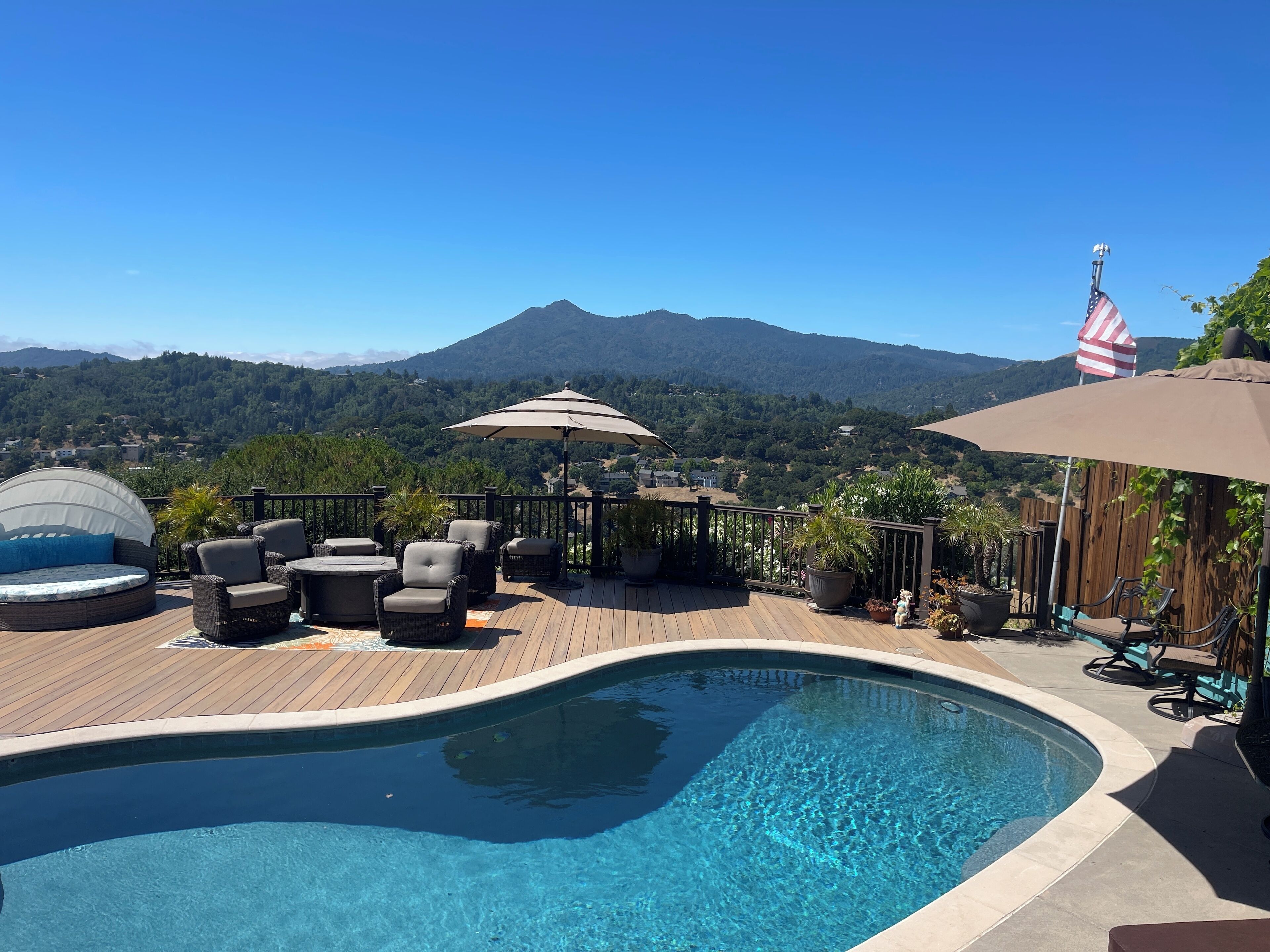 20 Mins to SF 20 mins to 1st wine tasting