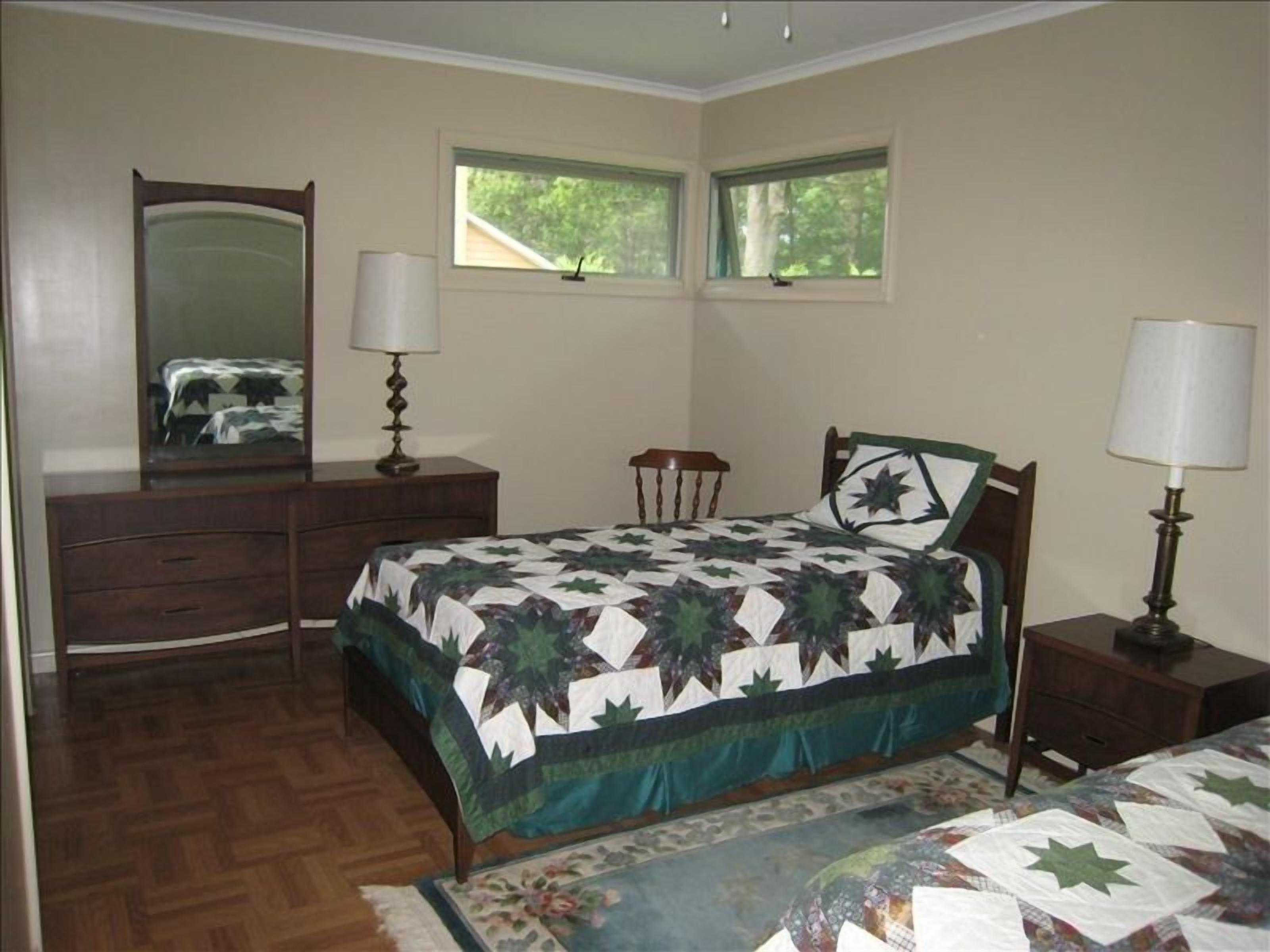 Cozy Lakefront Home on Beautiful Crystal Lake, Minutes from Elk Mountain