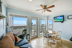 Living area - On the Beach... Balcony with Expansive Gulf and Sunset Views (1202) (Galveston)