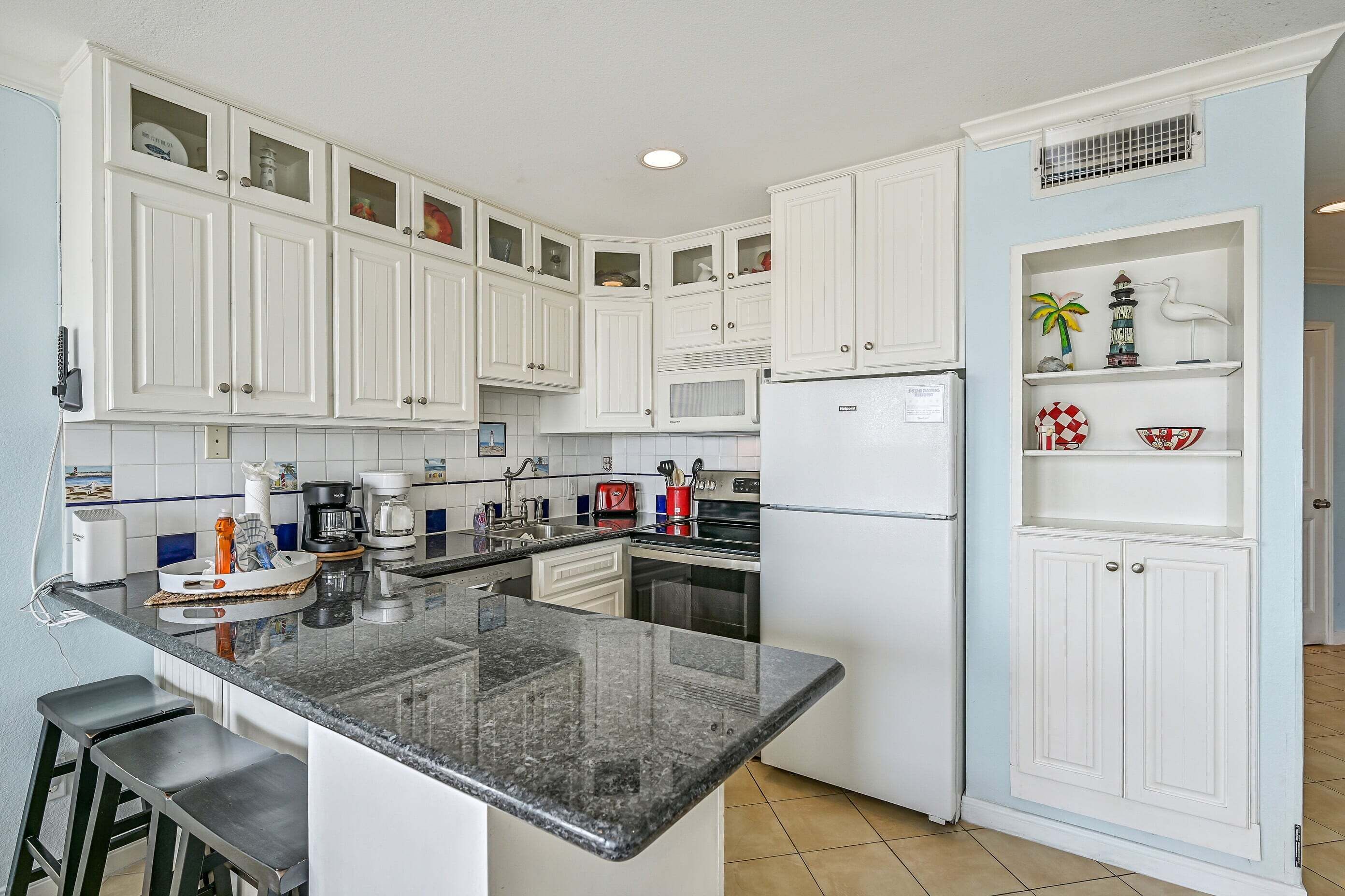 Fridge, microwave, oven, dishwasher