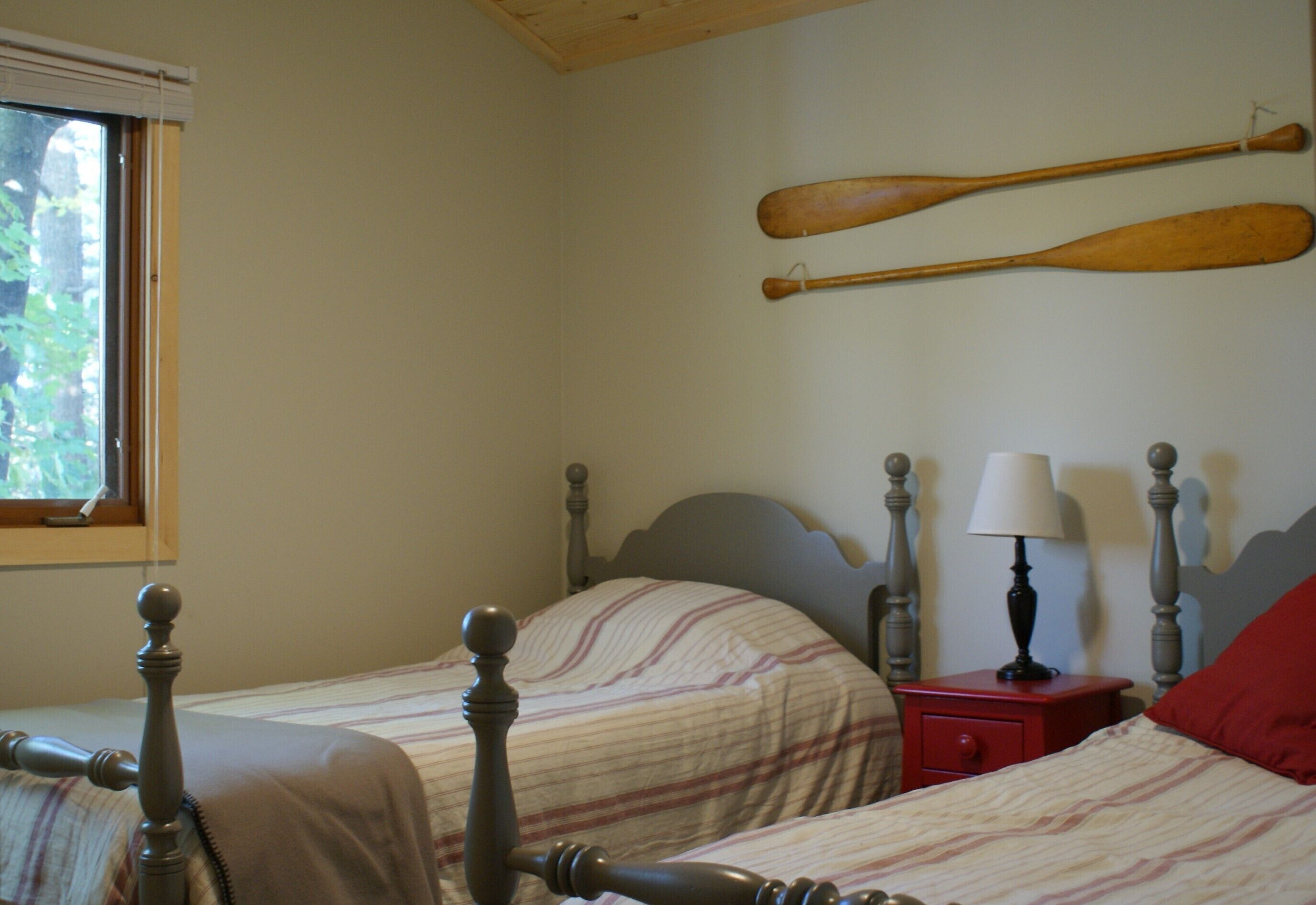 Waterfront Cottage , 5 Bedrooms & Boathouse 