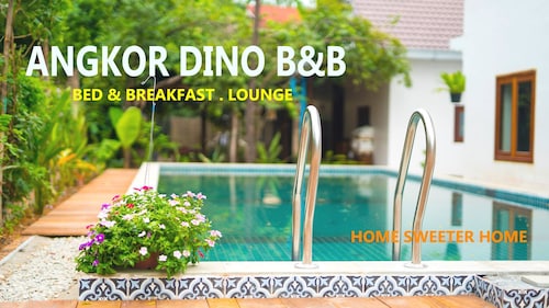 VIP PRIVATE 3 BEDROOM VILLA IN TOWN