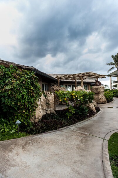  Luxury Ocean Front Property!  Ocean& pool view.  B204 