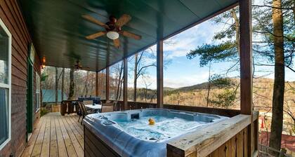 Above The Rest - Tranquil Cabin Overlooking Helen