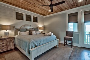 4 Schlafzimmer, Bügeleisen/Bügelbrett, Reisekinderbett, kostenloses WLAN