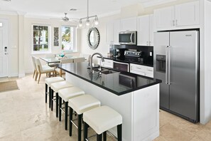 Fridge, microwave, oven, stovetop - True Beachfront! Walk Out to White Sand & Turquoise Water-102 (Nassau)