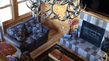 Smart TV, fireplace, video games, DVD player