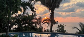 2-Bedroom Ocean View Condo 208. Stays of 1 month or more, get discounted rates!