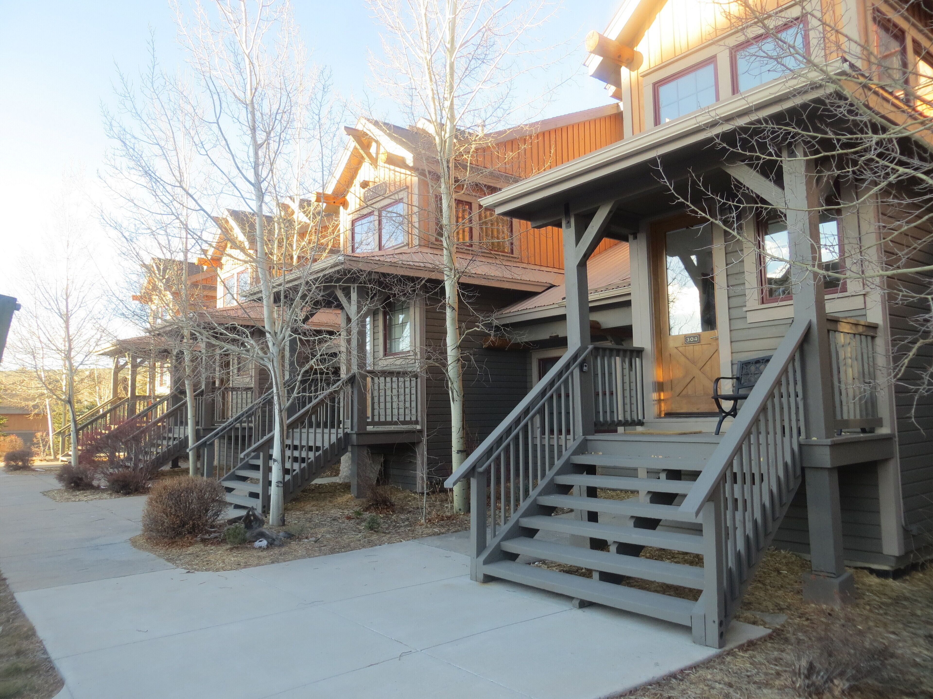 Kicking Horse family friendly 2BR 2BA Granby Ranch condo, 850 feet to ski slopes