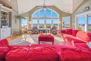 Smart TV, DVD player, books, video library - Soundfront Salvo Home w/ Saltwater Pool, Hot Tub, Elevator, Theater, Tiki Bar (Salvo)