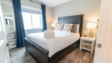 1 bedroom, iron/ironing board, travel cot, WiFi