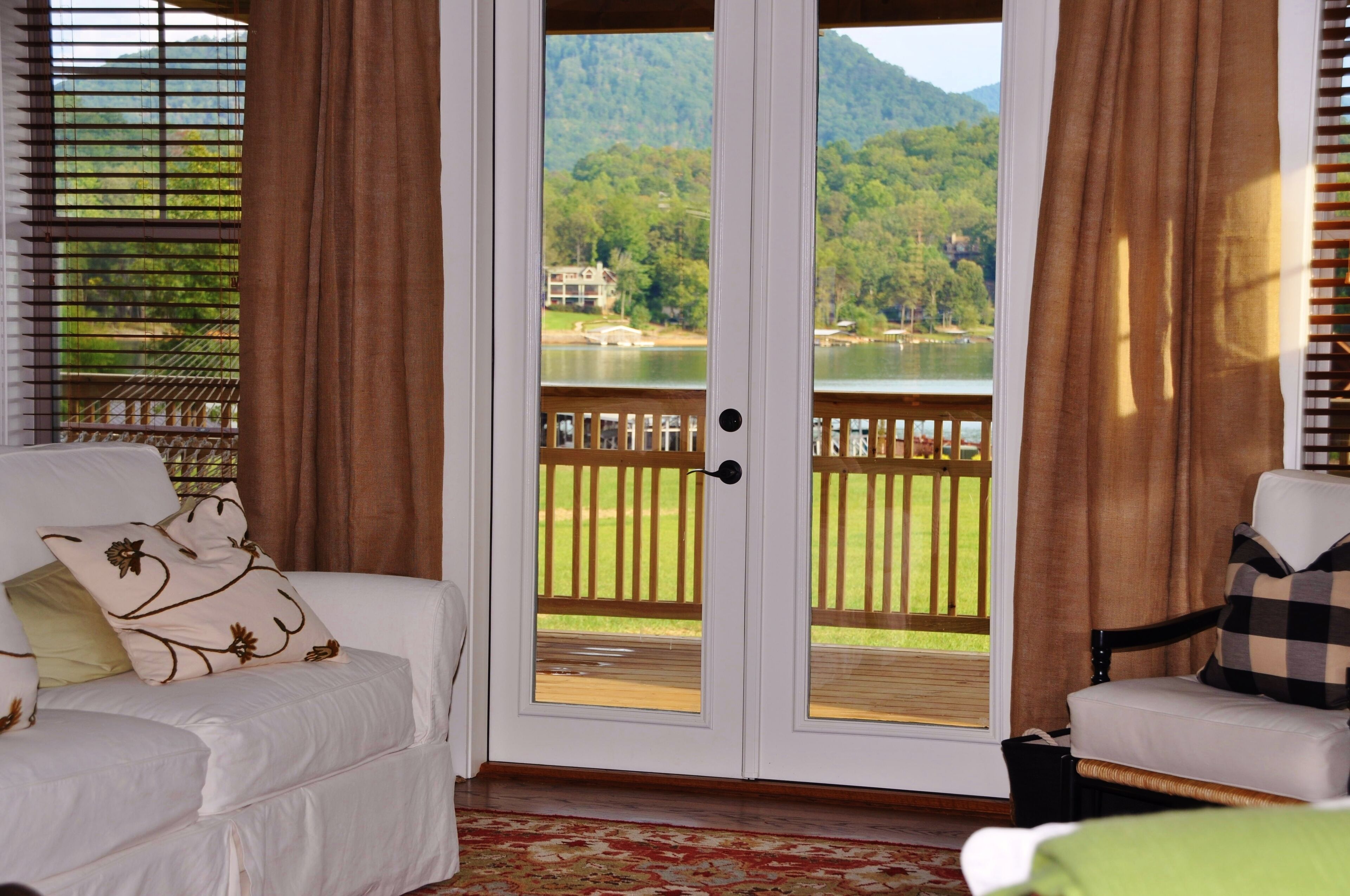 New Southern Living Cottage on Lake Chatuge