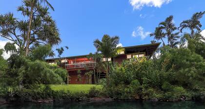 Paddle to the Beach from a Private Family Retreat-A/C-Central to Hanalei & Ke'e