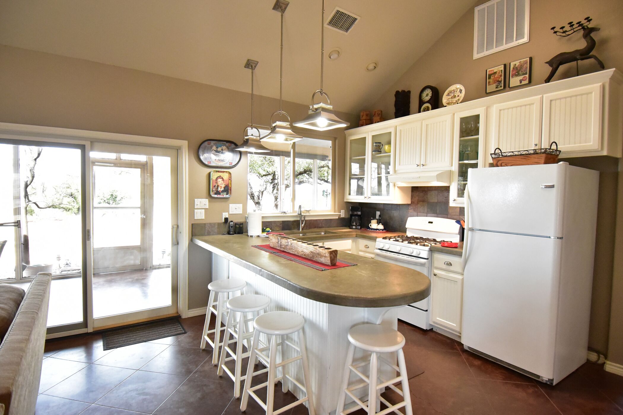 La Casa Roja on the Llano River 