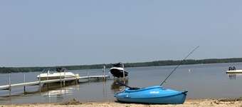 Beachfront Property with 3 Bedrooms, 2 Bathrooms, Laundry Room - Sleeps 6