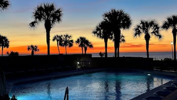 Indoor pool, outdoor pool
