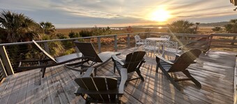 Edisto Waterfront - Ben arredato - Ristrutturato di recente - 40 acri di proprietà