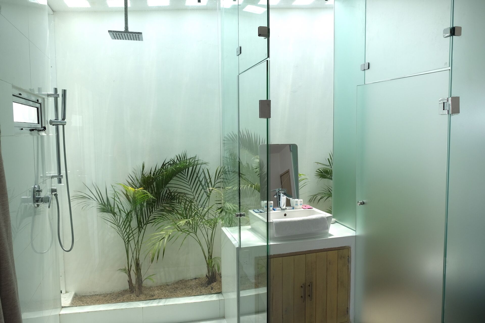 Penthouse by the sea with terrace