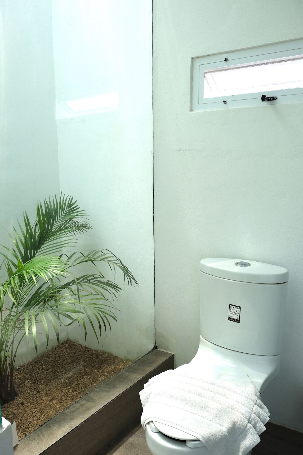 Penthouse by the sea with terrace