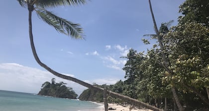 Reserve this beautiful Costa Rican villa and experience the best of Costa Rica