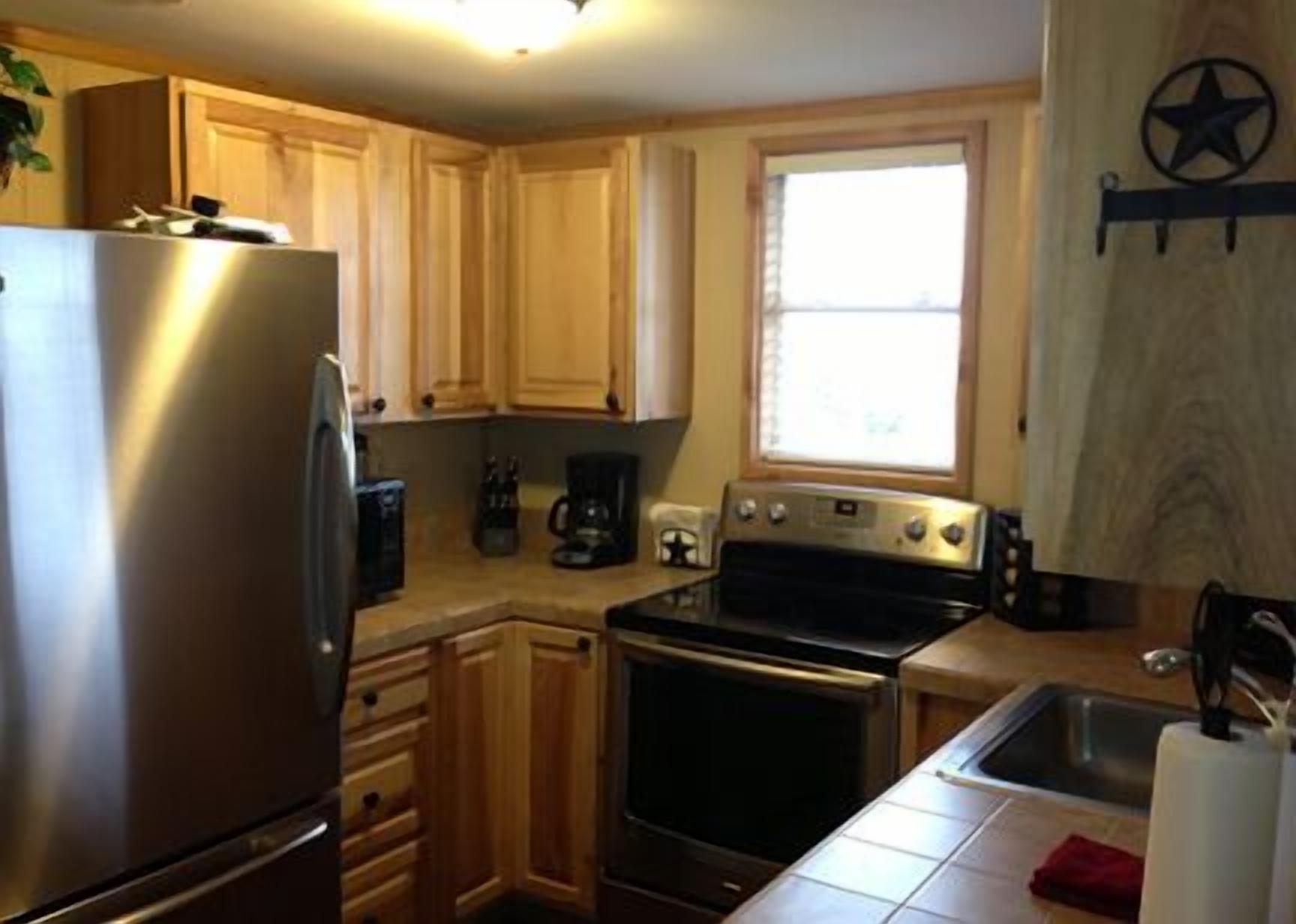 The Grey House at Lighthouse Hill Ranch - Pet & ATV friendly - 2,001 acre ranch