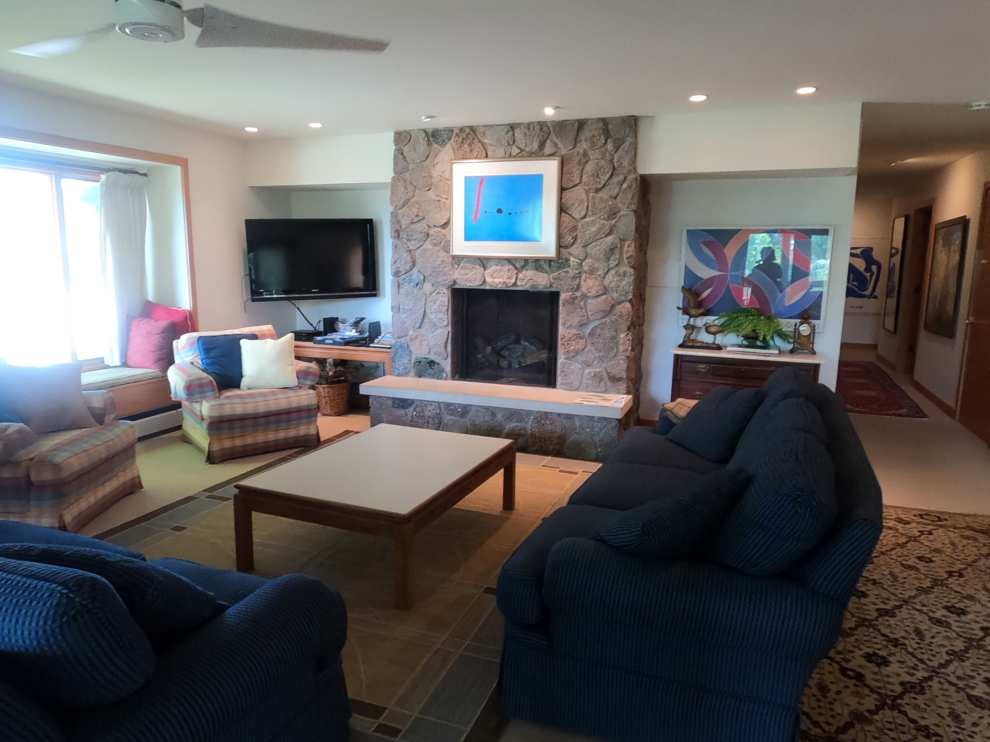 Spacious And Peaceful Retreat On Grand Traverse Bay! Private Beach Front