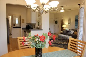 TV, video games, stereo - Beautiful Dog Friendly First Floor Condo Between Lewes and Rehoboth Beach (Lewes)