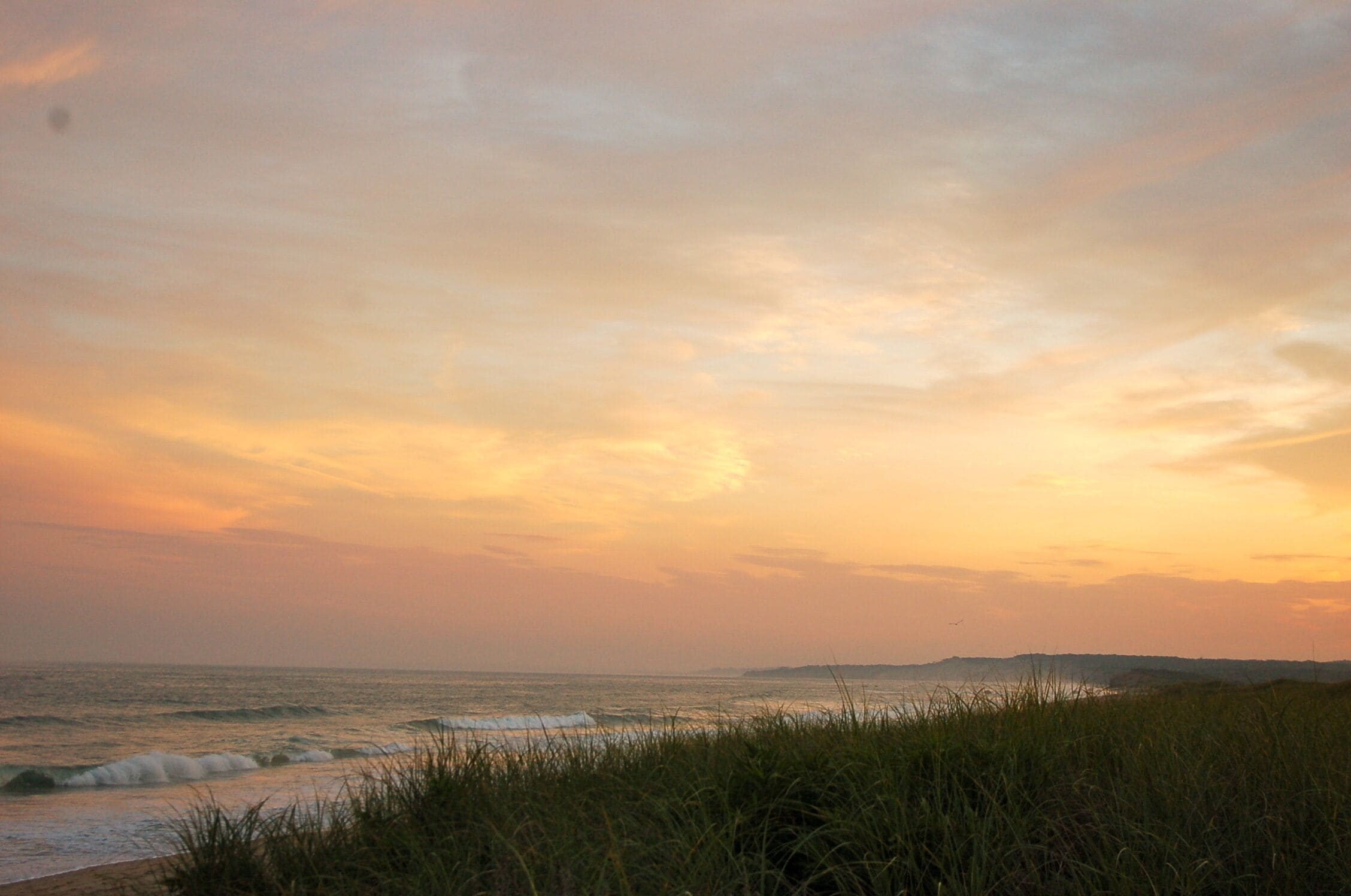 Charming Chilmark beach house with private Abel's Hill beach access
