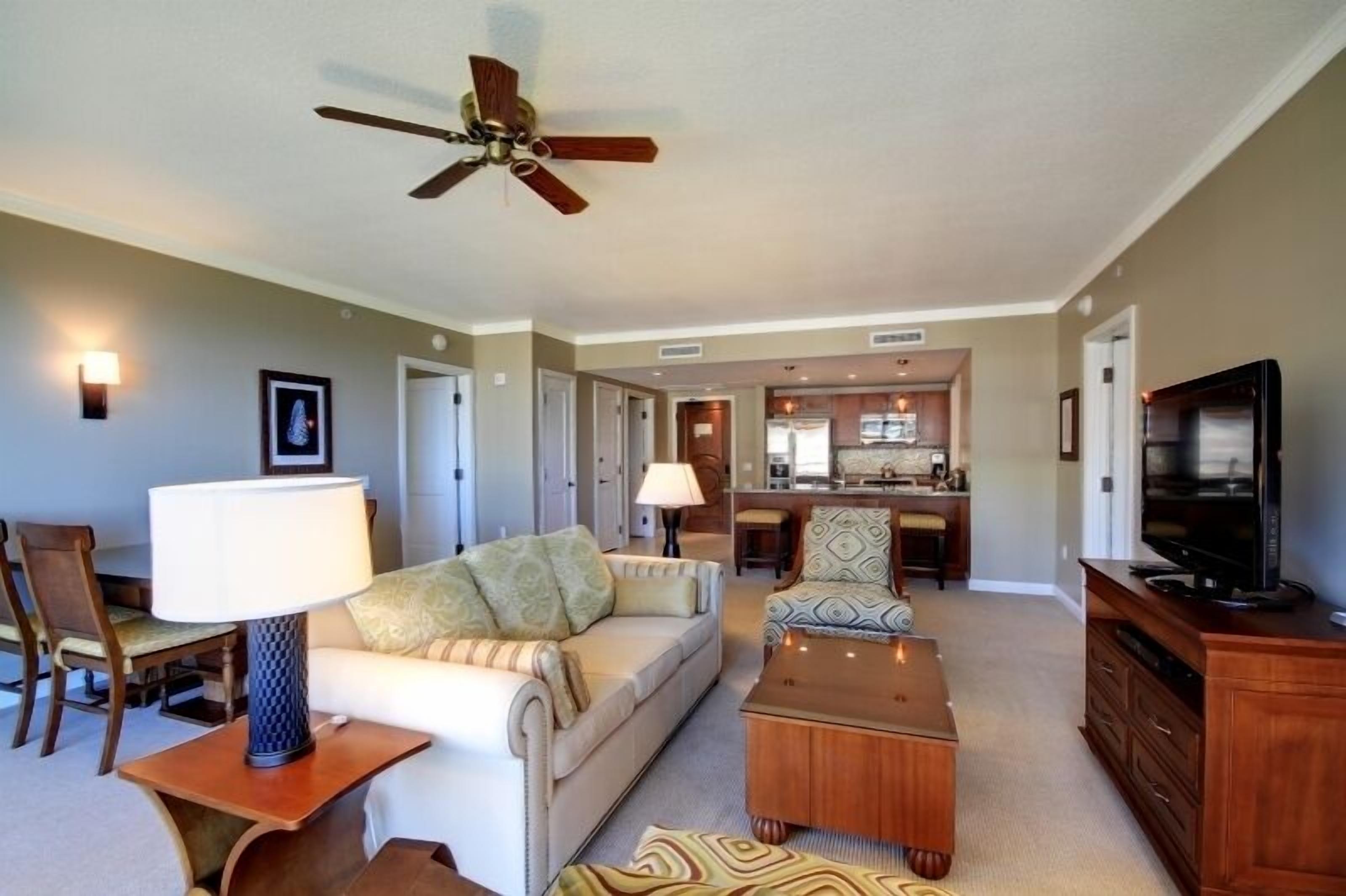 KONEA 707-Top Floor Inner Courtyard O/V-PLEASE READ ABOUT KONEA PAINTING PROJECT