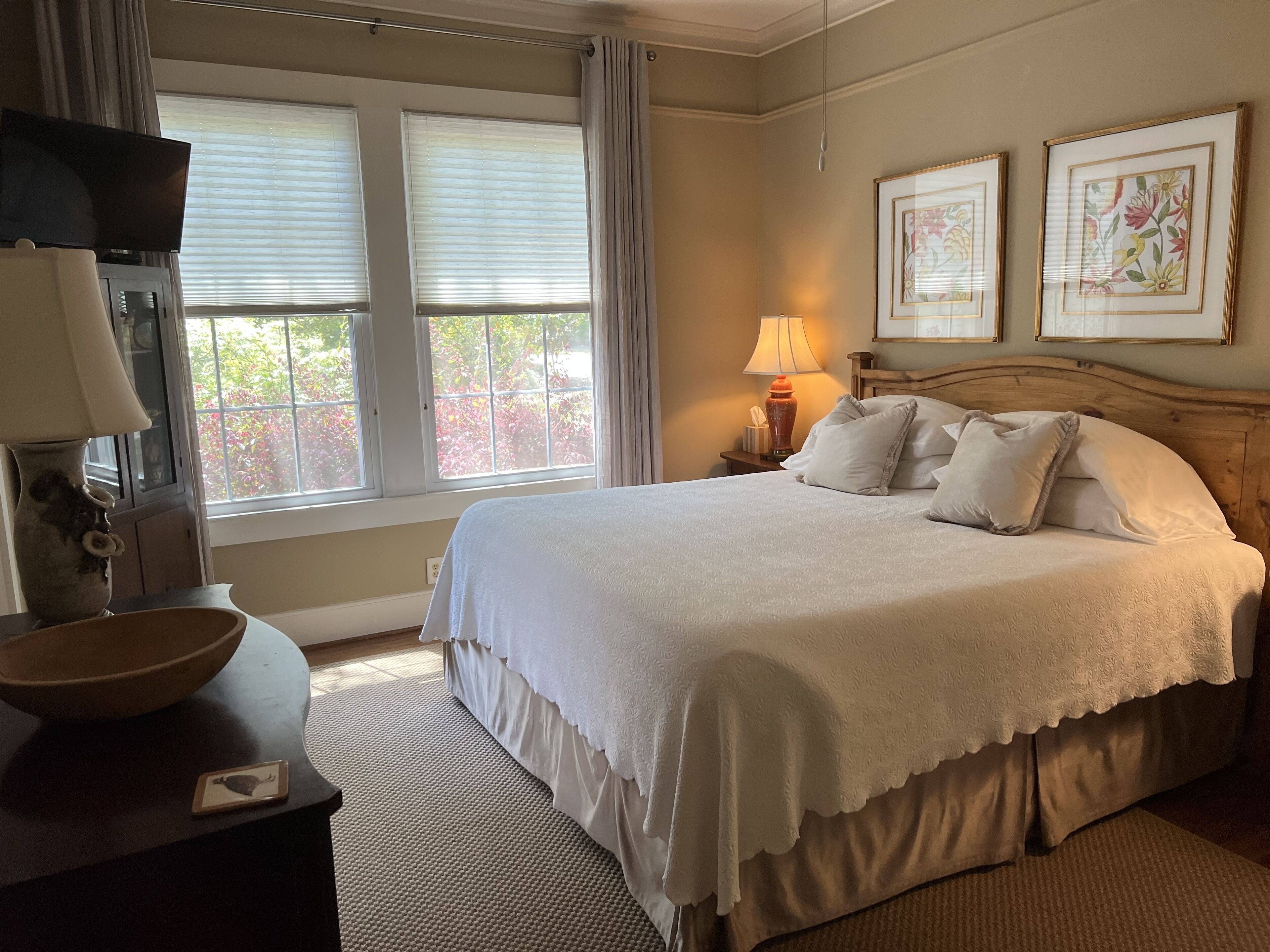 Executive Suite On Park Ave.