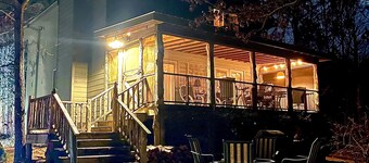 Moon Lake Lodge mountain getaway