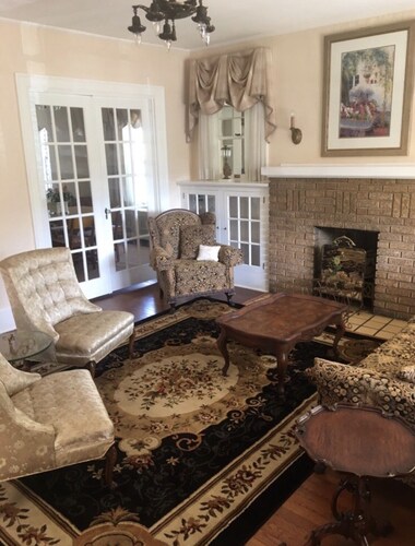 1928 Home in the heart of Cumberland Gap