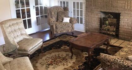 1928 Home in the heart of Cumberland Gap