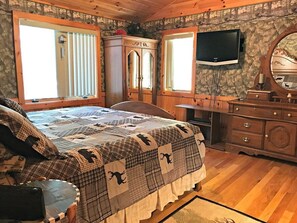 3 bedrooms, travel crib, free WiFi, bed sheets