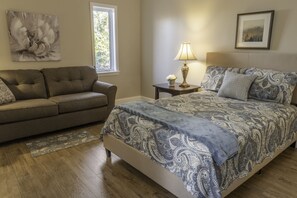 7 habitaciones, tabla de planchar con plancha, wifi y ropa de cama 