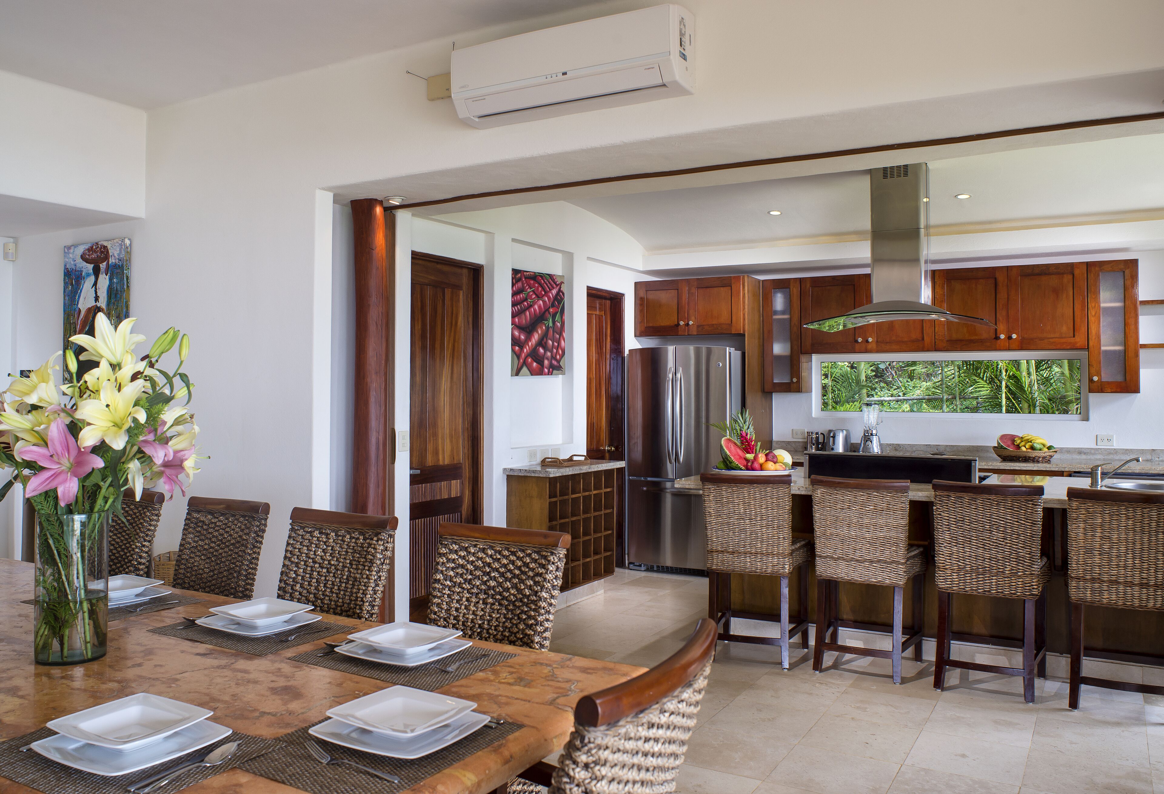 Beachfront w/Full Staff, Now Available! Your Own Private Luxury resort" Views, 