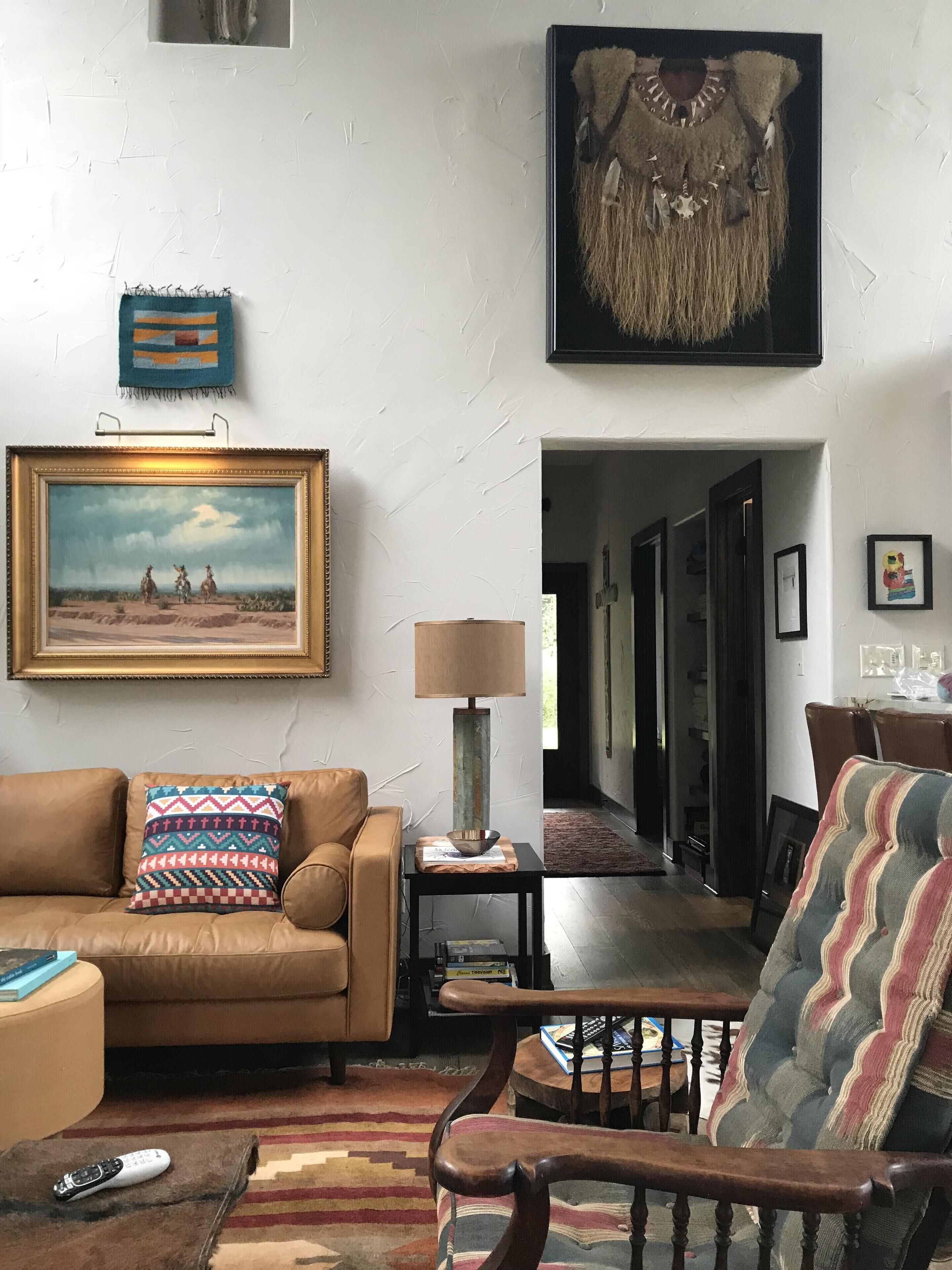 CLARA'S CABIN... a place to unwind, reflect, draw, write, or enjoy your people.