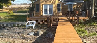 Cottage on Seneca Lake with Private Dock