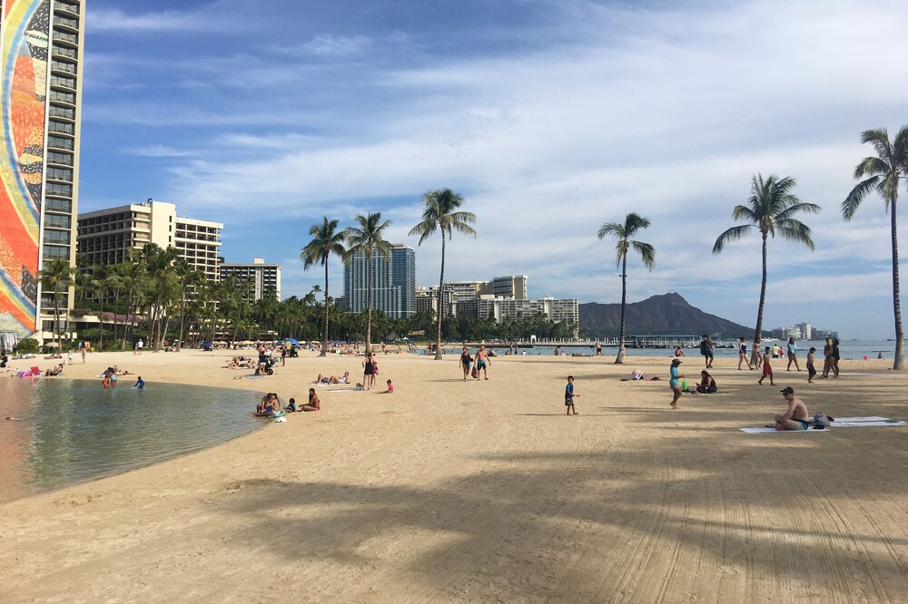 Classy Waikiki Studio