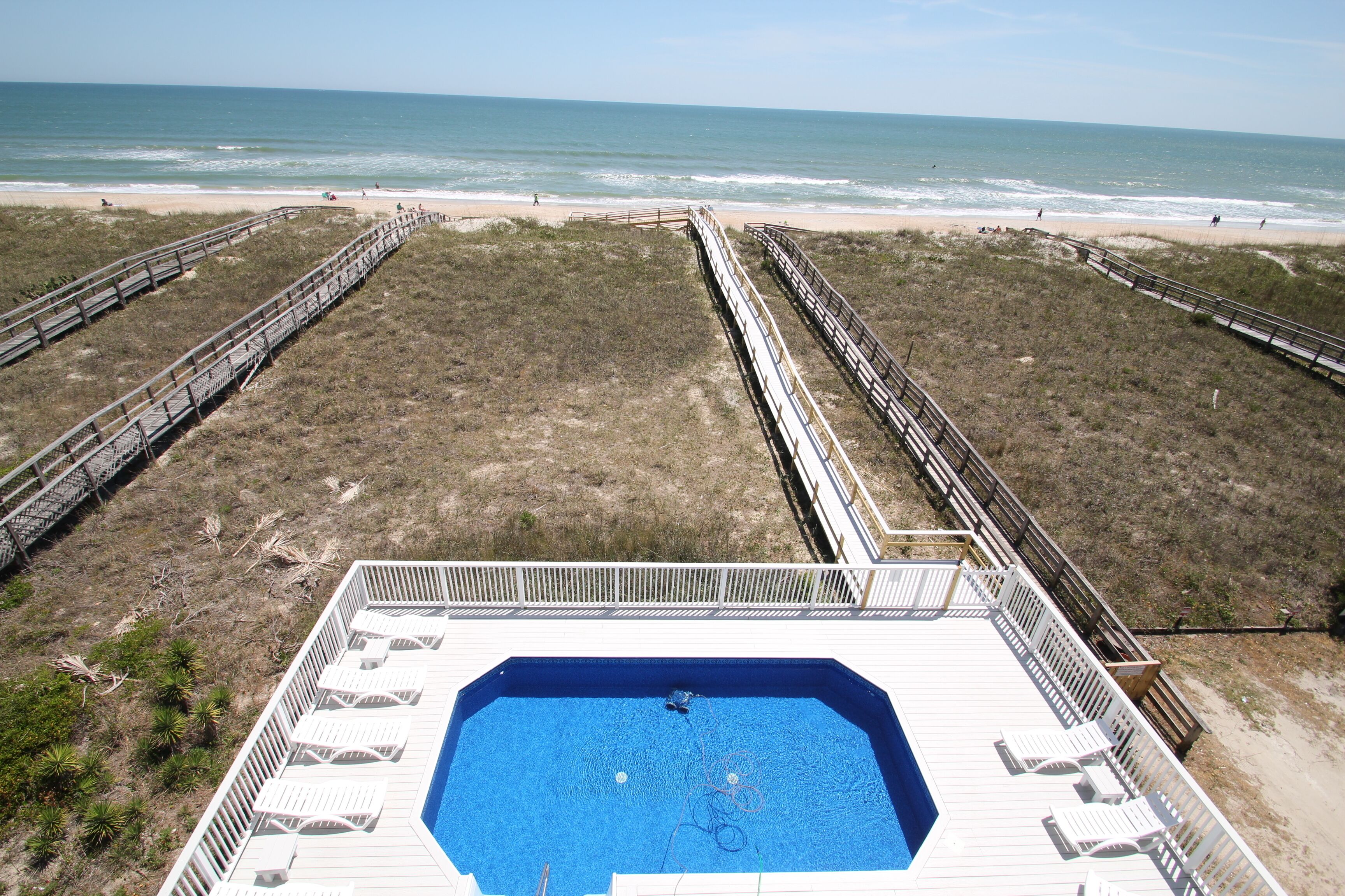 Sandy Dunes North - Gorgeous Oceanfront, POOL, Elevator, Priv Parking, WiFi
