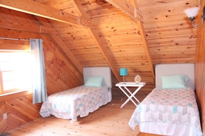 3 chambres, bureau, draps fournis