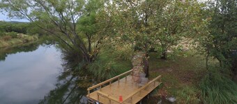 Rockin B Creek View | 3BR Stay w/ Creek & Kayaks
